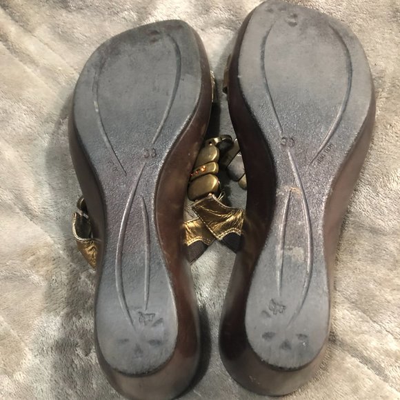Size 7 Bronzed wedge heels - Picture 6 of 6